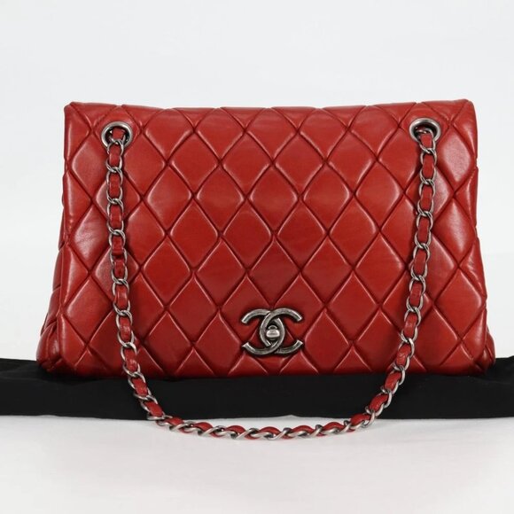 CHANEL Matelasse Chain Shoulder Bag Lamb Skin Red CC Auth BD2245M - Picture 1 of 15